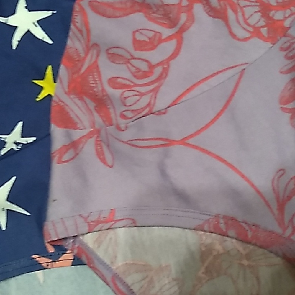 Lot of 6 LuLaRoe classic tees - Picture 5 of 5